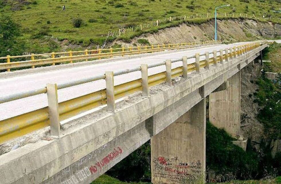 Joven intentó quitarse la vida arrojándose desde el puente amarillo en Ushuaia