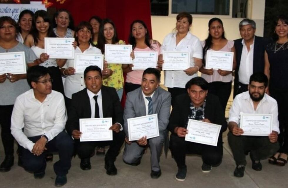 Orgullo municipal por 45 trabajadores que lograron su título secundario