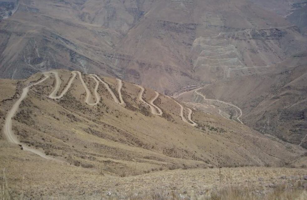 Temporal provocó derrumbe e incomunicación de dos pueblos jujeños