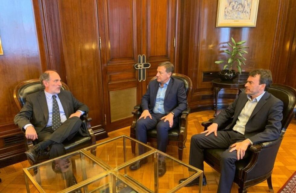 La provincia firma acuerdo para el pago de deuda con el Banco Nación