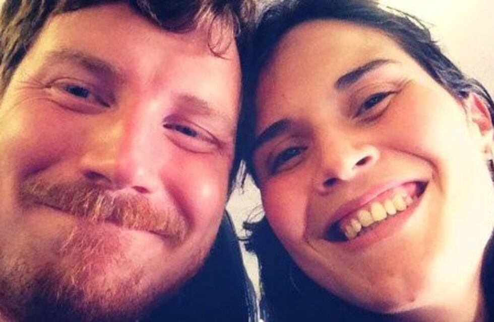 La pareja del turista sueco baleado: "El ladrón estaba drogado y le apuntó a la cara"