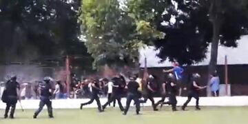 Mas de 50 hinchas detenidos