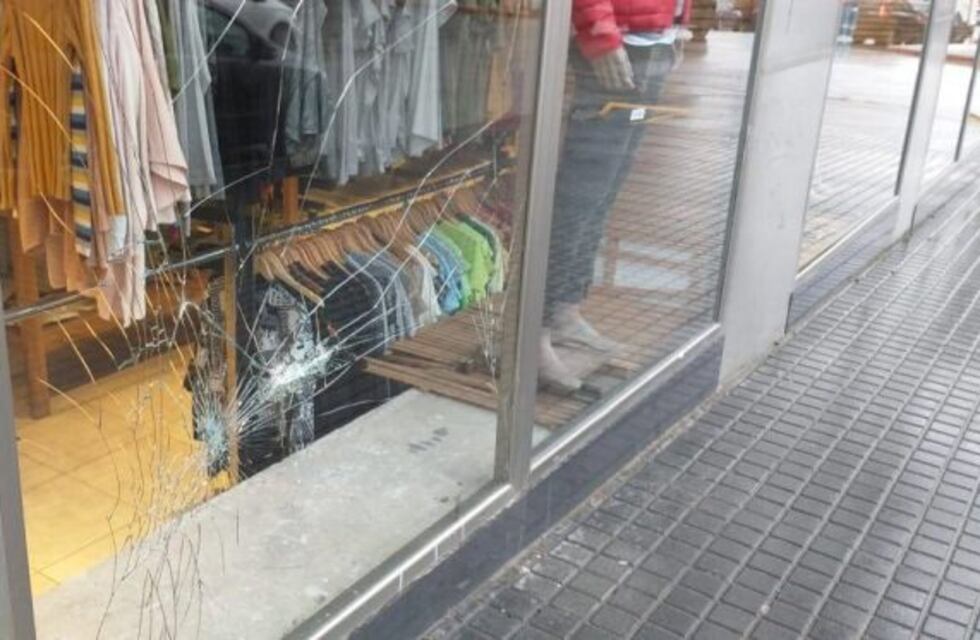 Detuvieron a un hombre que intentó robar un comercio de Bariloche