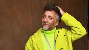 El compositor lanzó un álbum con nuevas versiones de su disco más exitoso.