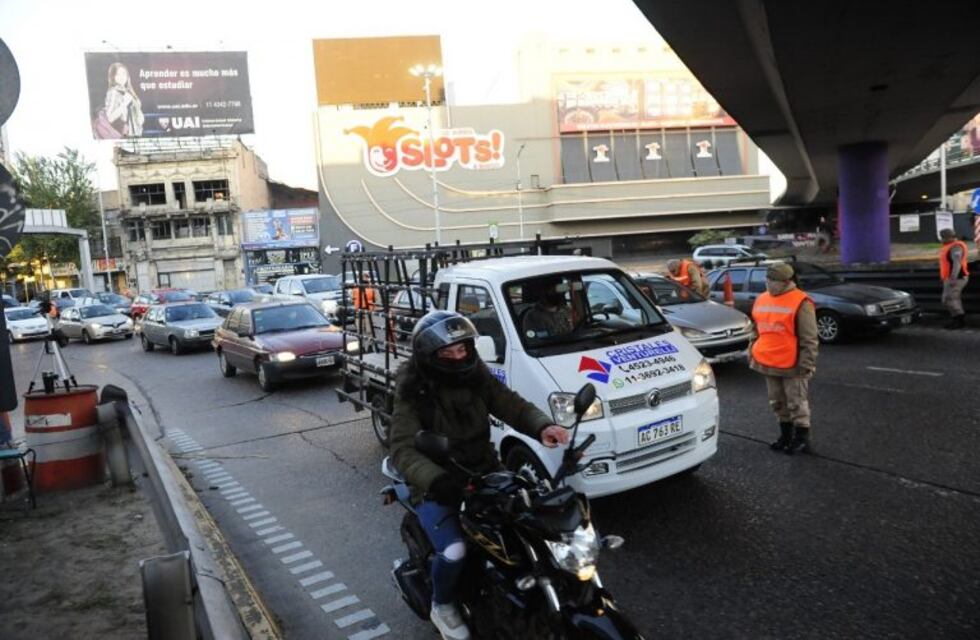 Cuarentena: se registraron grandes demoras en los accesos a la Ciudad