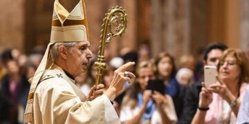 El arzobispo de Buenos Aires, Mario Poli, celebró este lunes en la Catedral metropolitana una misa por el \