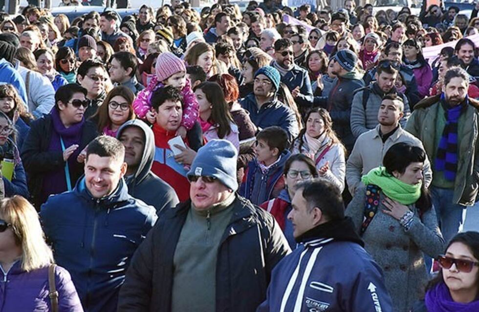 Docentes autoconvocados se movilizaron en Rawson