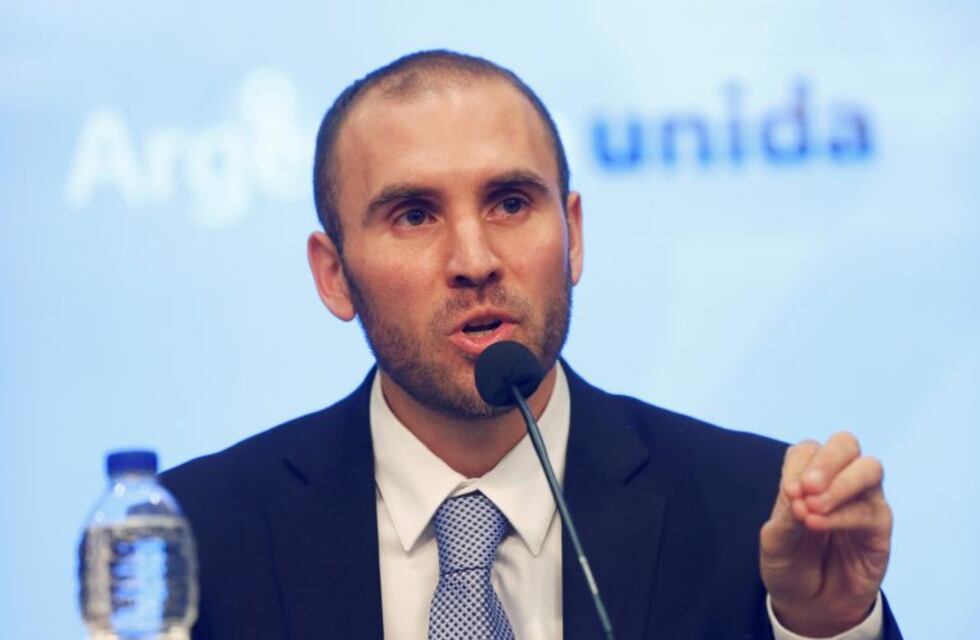 Los desafíos de Martín Guzmán: inyectar dinero al bolsillo y renegociar la deuda