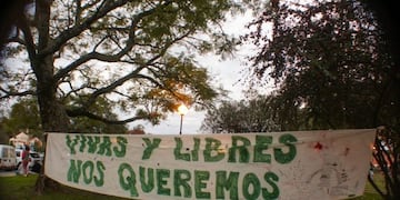NI UNA MENOS\nCrédito: enRedadaFeministaGchu