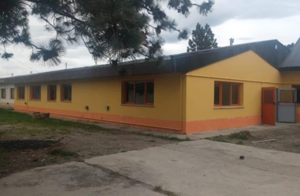 Siguen las refacciones en los distintos establecimientos escolares de Esquel