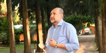 Perotti anunció la distribución de un fondo de mil millones de pesos para municipios y comunas\u002E (Prensa Gobernación)