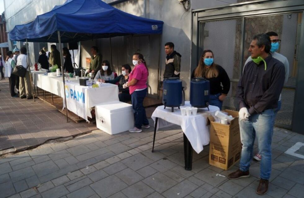 Exitoso operativo para cuidar a los abuelos en Chaco