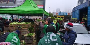 Verdurazo frente a La Rural (Foto: Twitter)
