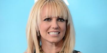 Britney Spears volvió a vestirse de colegiala como en \