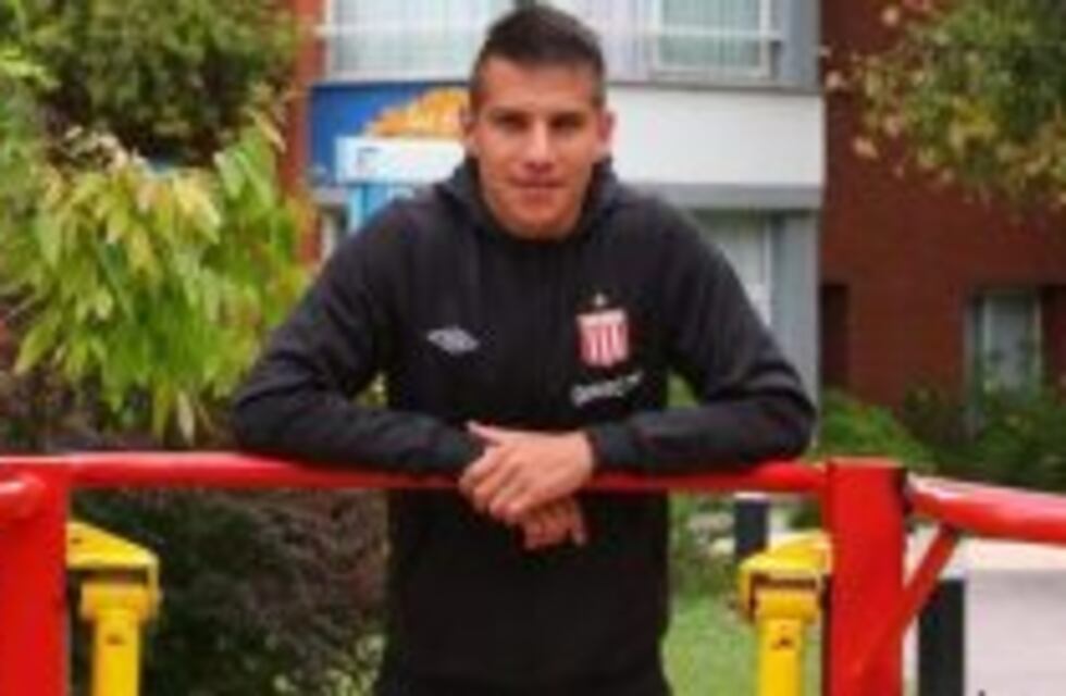 Auzqui entrenó en Estudiantes y demora su llegada a River