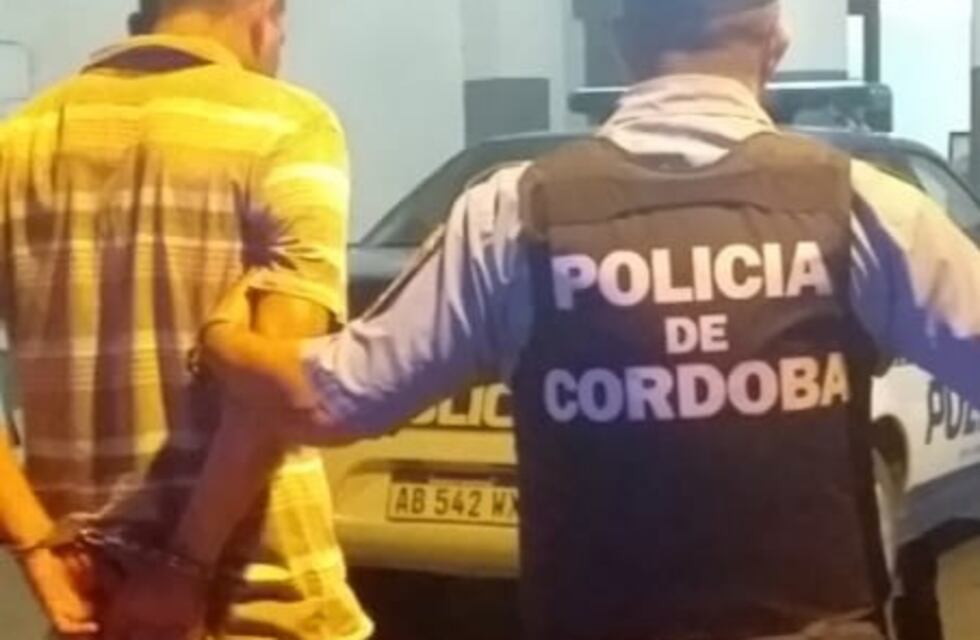 Dos detenidos, uno de ellos tiene 15 años: intentaron ingresar a una vivienda a robar