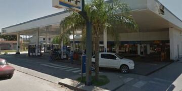 La menor apareció caminando en las inmediaciones de una estación de servicio, dónde fue encontrada por un playero\u002E