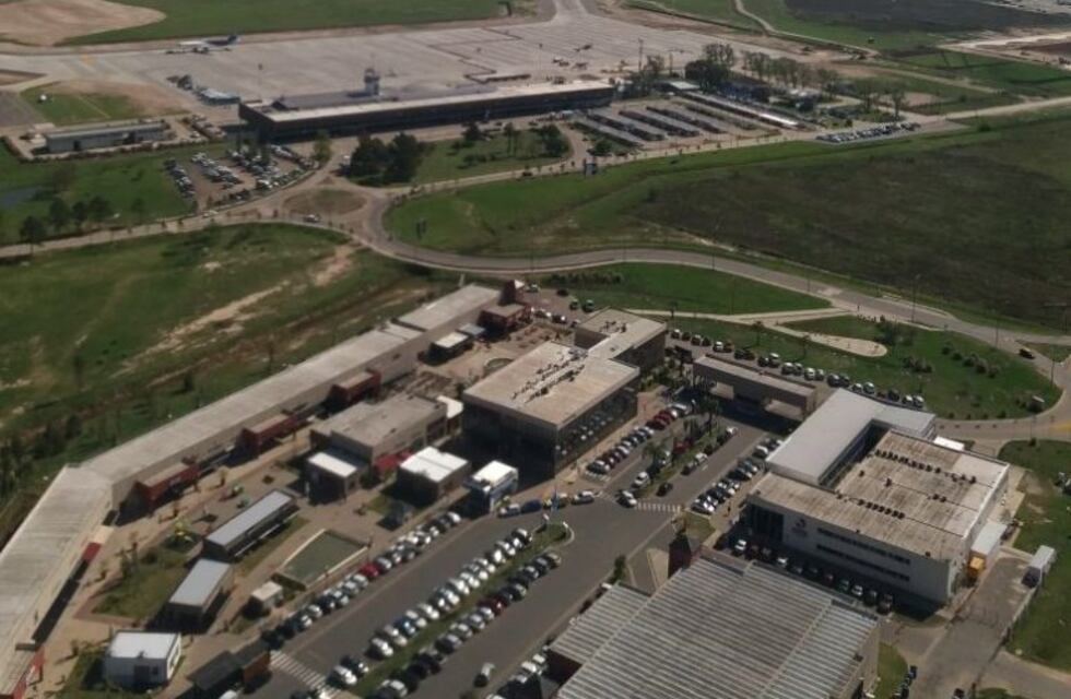 Habrá cambios temporales en vuelos desde y hacia Rosario por el cierre de aeropuertos