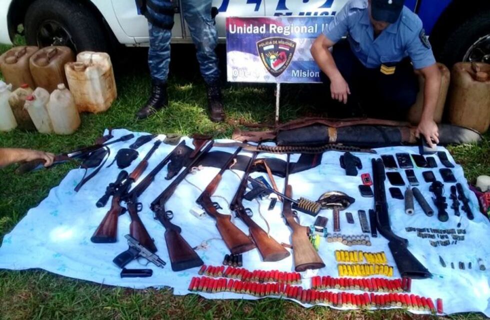 Campo Ramón: el concejal detenido tenía gallos de riña y un arsenal