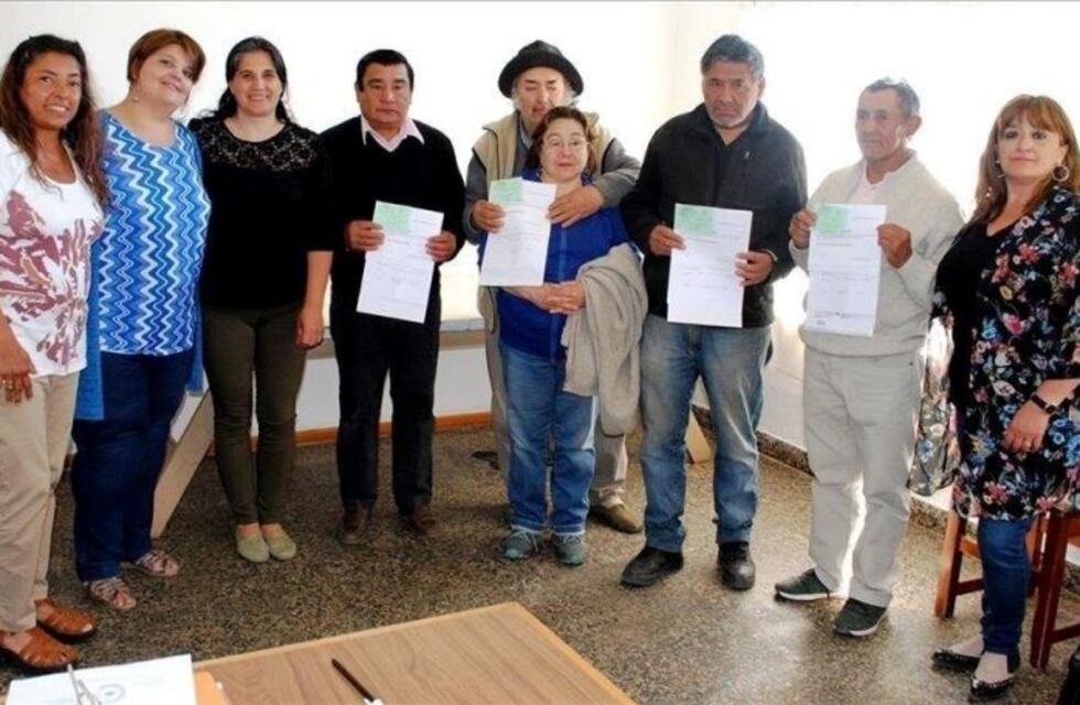 Vecinos de Esquel recibieron pensiones por vejez
