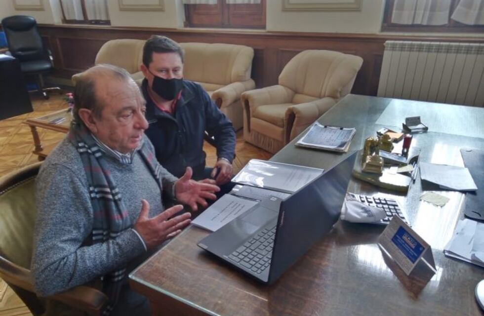 Sánchez con el Secretario de Control y Monitoreo Ambiental