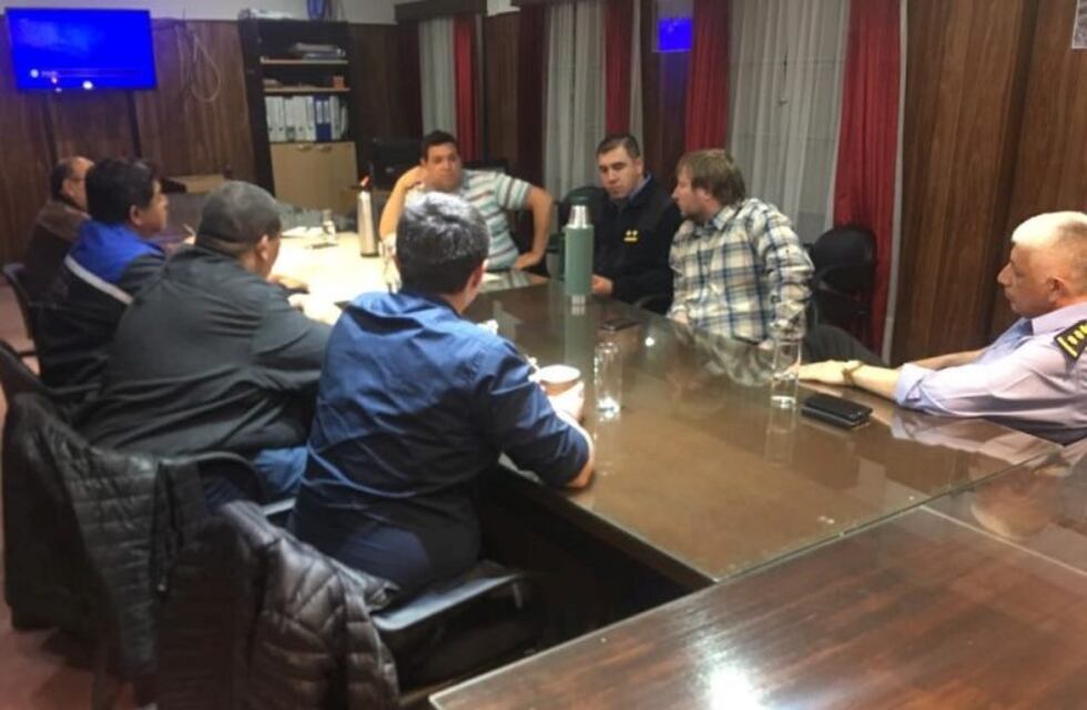 Reunión del Secretario de Estado de Seguridad con autoridades de Los Antigüos