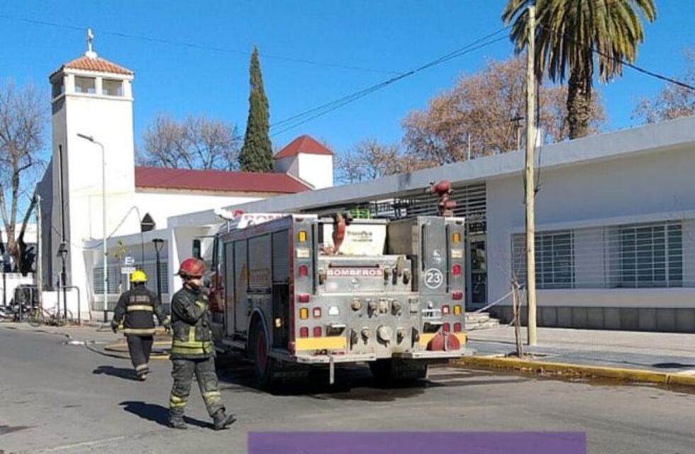 El Centro de Salud municipal quedó fuera de servicio tras un principio de incendio