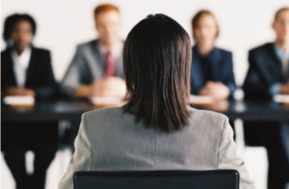 Las mujeres tienen menos posibilidades que los hombres de conseguir un empleo formal en Argentina