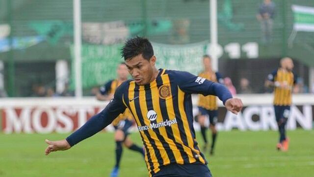 Teu00f3filo Gutiu00e9rrez, futbolista de Rosario Central.