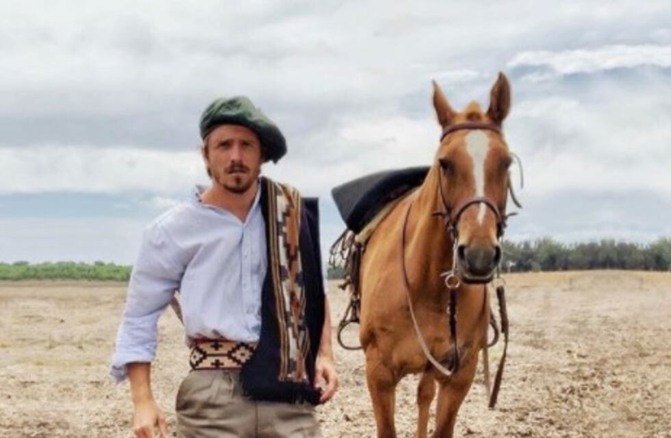 Uki Deane, el "gaucho" que enciende las redes con sus bailes