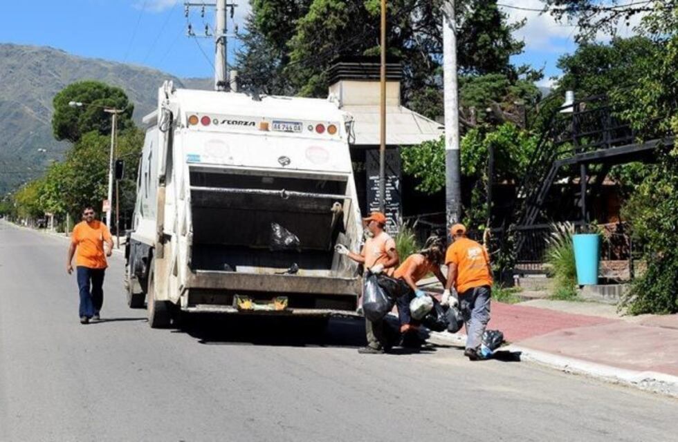 Recolectores de la Villa de Merlo reclaman la leche