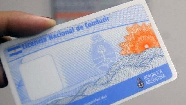 Dicen que hay demoras para obtener la primera licencia de conducir