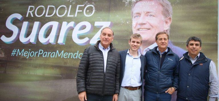 Rodolfo Suárez con Freidemberg, Mondotte y Quesada