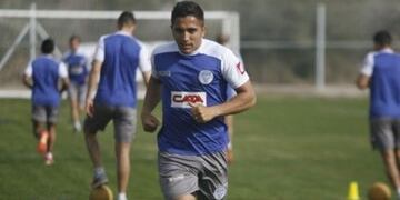 Facundo Cobos podría ser titular ante Talleres de Córdoba\u002E