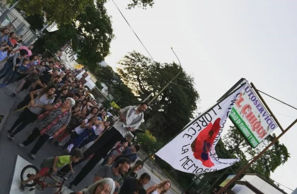 Así fue la marcha por el Día de la Memoria en Unquillo