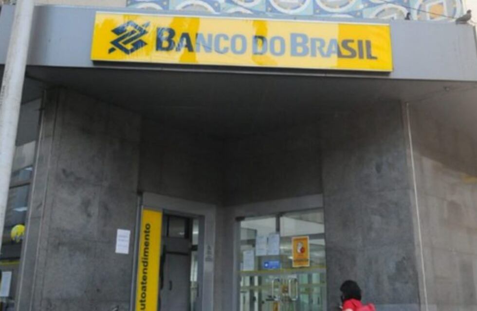 Llevó a un hombre muerto en silla de ruedas al banco para cobrar su pensión