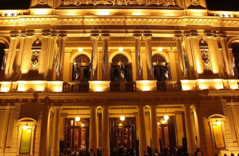 Invertirán $450 millones para refaccionar el Teatro del Libertador San Martín