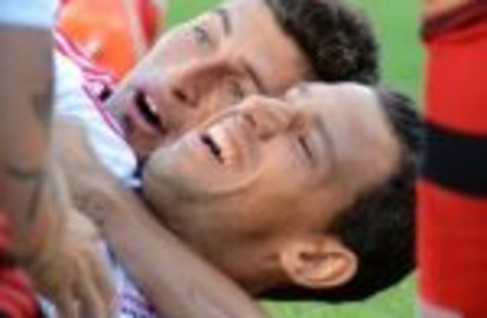 La insólita lesión de Maxi Rodriguez en el festejo del gol