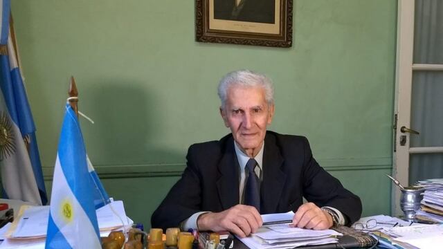 Renunció Ferreyra al Registro Civil