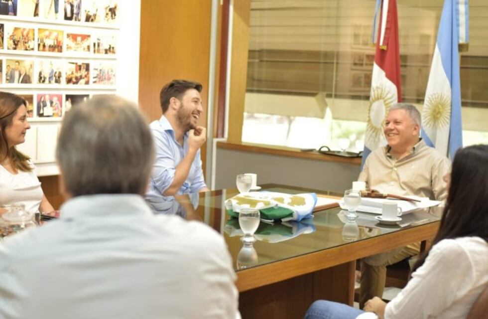 El estrella Michelin Mariano Guardianelli recibió el titulo de "Vecino Destacado"