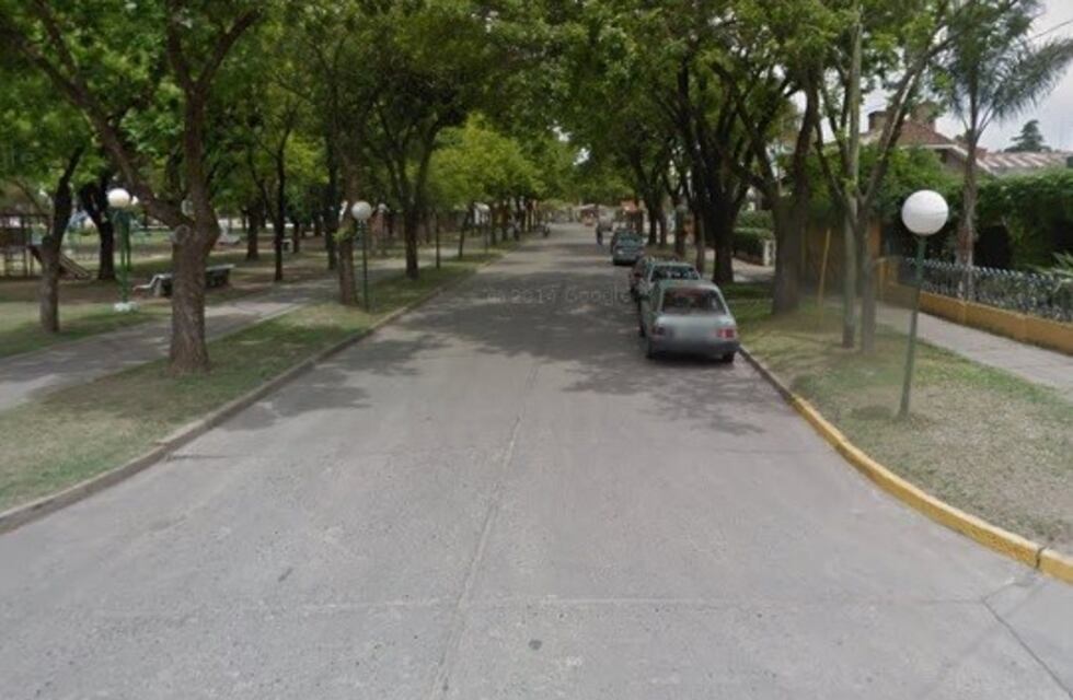 Robaron un supermercado y las pescaron con latas de atún y shampoo