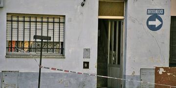 La víctima tenía 61 años y fue hallada sin vida en su casa de Iriondo al 2700.