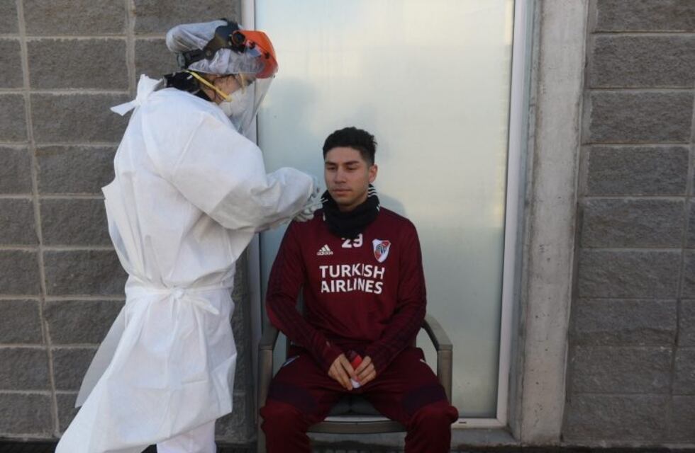 River: Gonzalo Montiel dio negativo a un nuevo test y puede volver a los entrenamientos