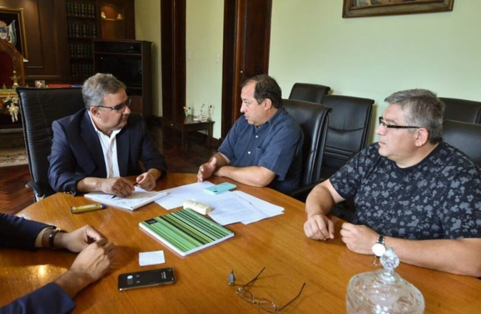 Jalil se reunió con los intendentes de Recreo y Valle Viejo