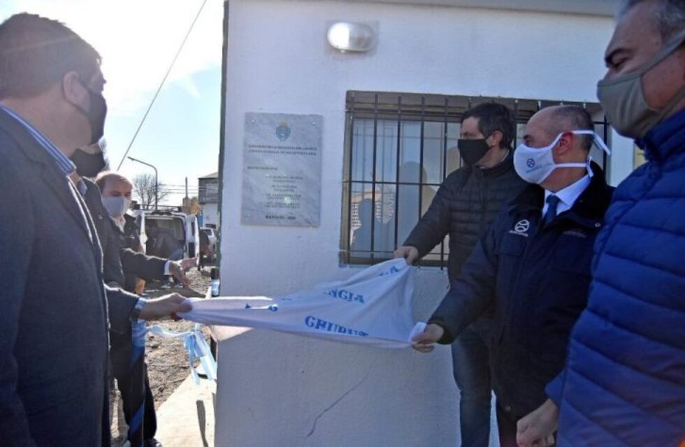 Financiada por empresa privada inauguran una sala de emergencia en el puerto de Rawson