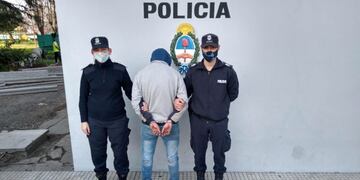 Detuvieron a un joven que entró a robar a dos casas