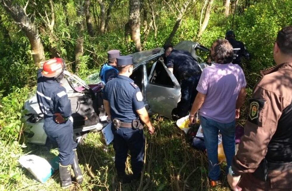 Dos personas fallecieron en otro terrible accidente en la ruta 12