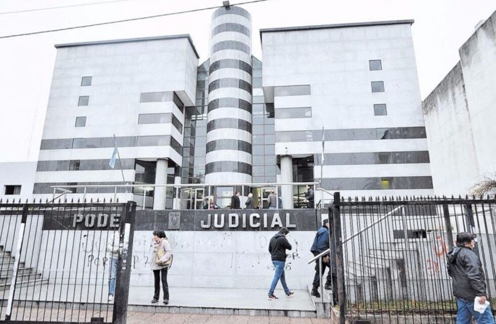 Desesperada, una madre denunció que la causa por abuso de su hijo está frenada