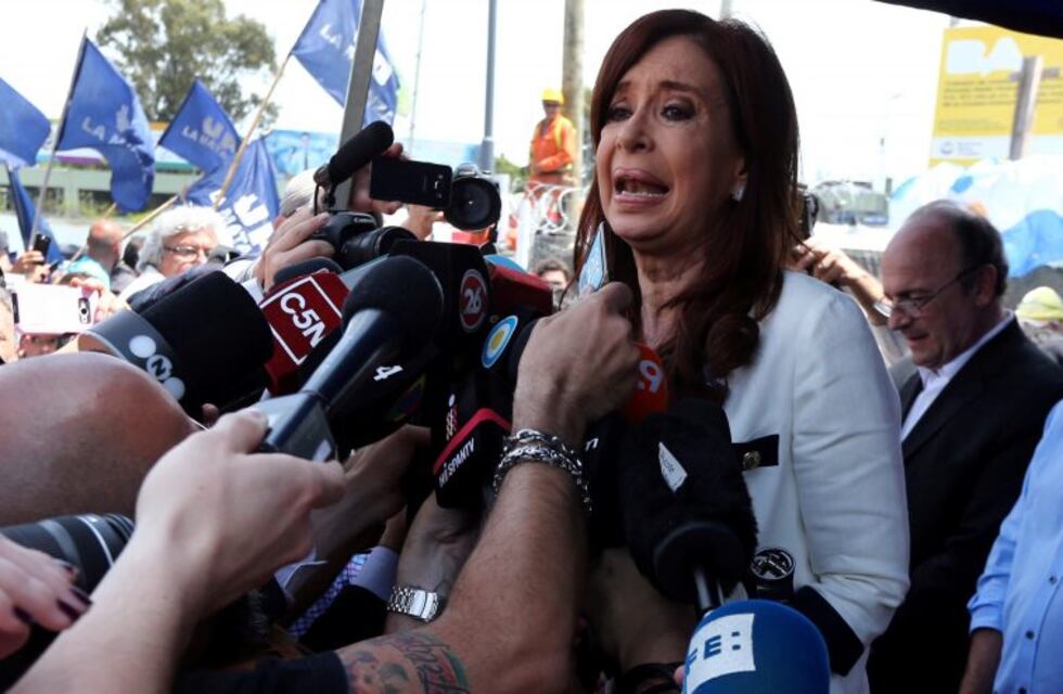 Cristina Kirchner, tras declarar en Comodoro Py: "Esta causa es un gran disparate jurídico"