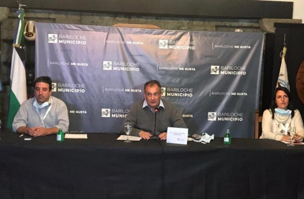 Gennuso: "Queridos vecinos el virus llegó y se quedó en Bariloche"